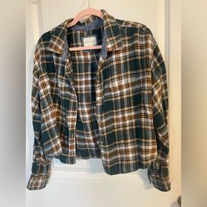 American Eagle cropped plaid button down size XL